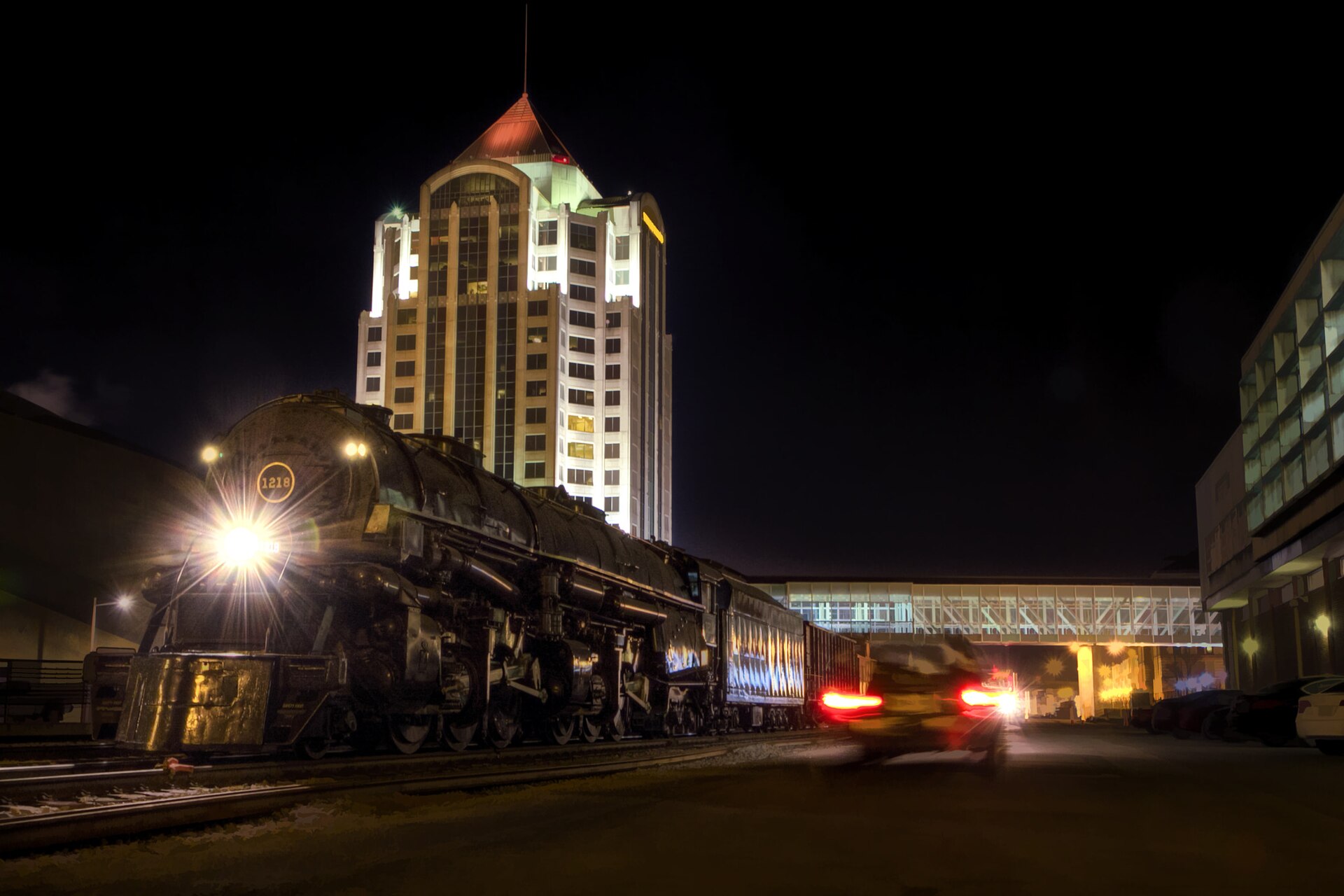 Norfolk and Western Class A Steam Locomotive  1218, after dark (58935064)
